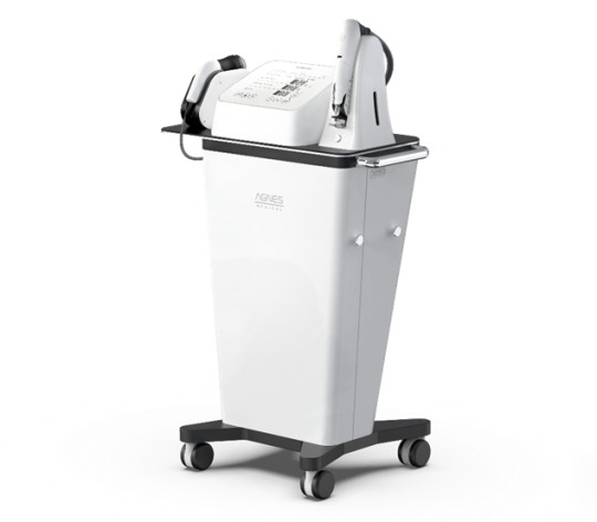 Potenza microneedle RF pore treatment device at REDI in Korea